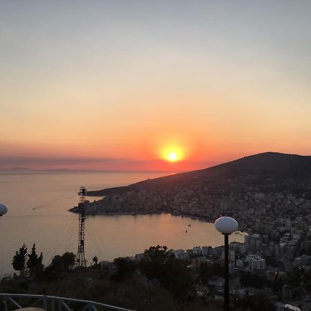 Loli Apartment Luxury White Residence Sarandë エクステリア 写真