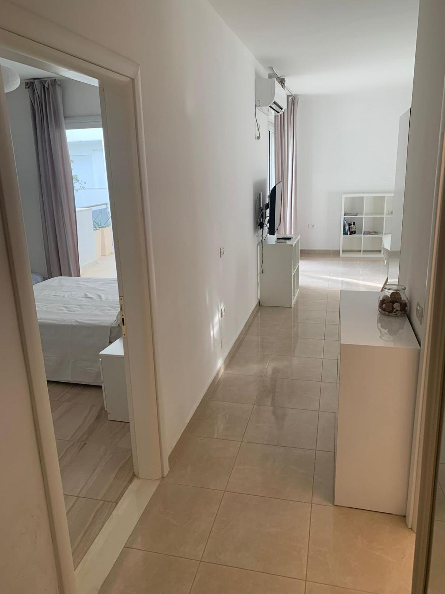 Loli Apartment Luxury White Residence Sarandë エクステリア 写真